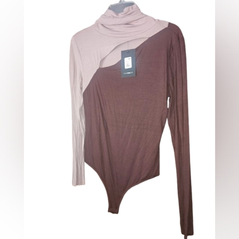 NWT Fashion Nova Asymmetrical Brown and Tan Bodysuit L